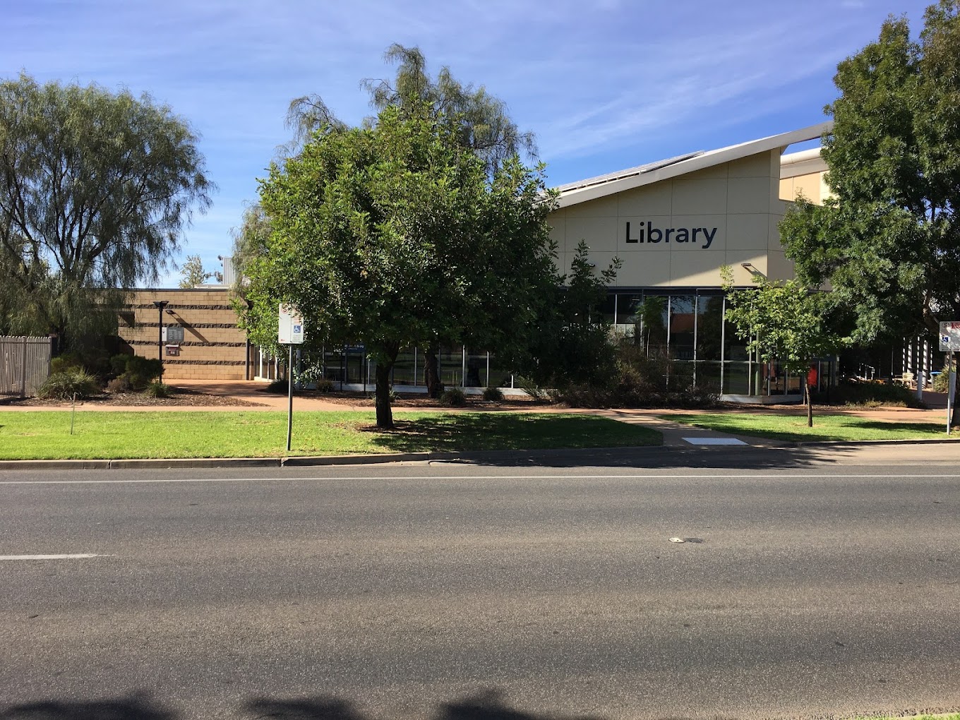 Mildura Library, The Alfred Deakin Centre, 180 - 190 Deakin Ave, Mildura VIC 3500